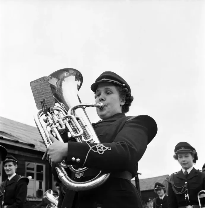 Framed Print : Music. Sgt. Jacqueline Fox of the Womens Royal Army Corp band, Queen Elizabeth Barracks Framed Print : Music. Sgt. Jacqueline Fox of the Womens Royal Army Corp band, Queen Elizabeth Barracks