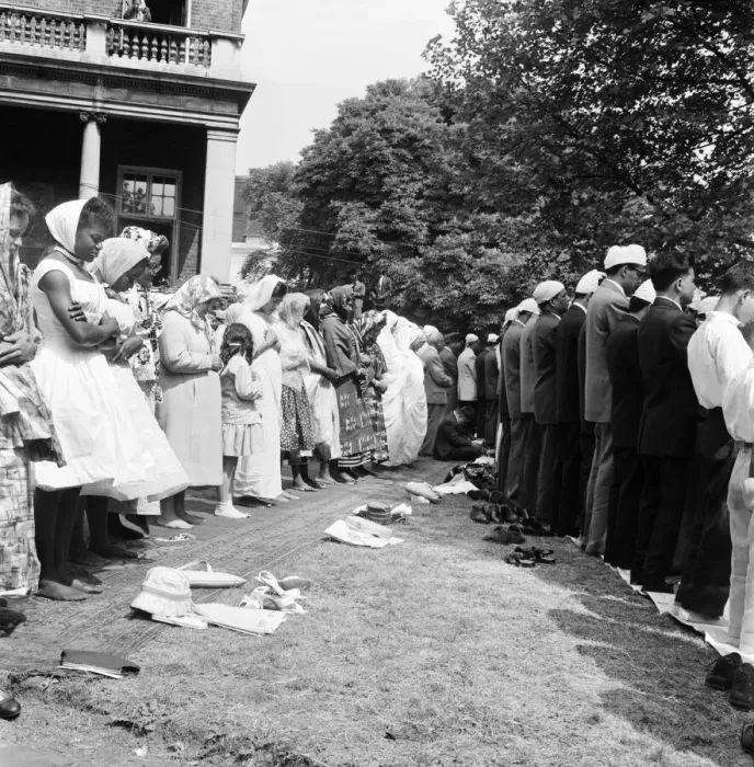 Framed Print : Muslim Religious Service. June 1960 M4300-021 Framed Print : Muslim Religious Service. June 1960 M4300-021