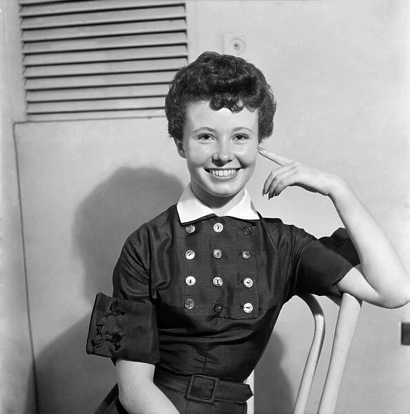 Nancy Crompton. - U.s dancer. October 1952 C4814-001
