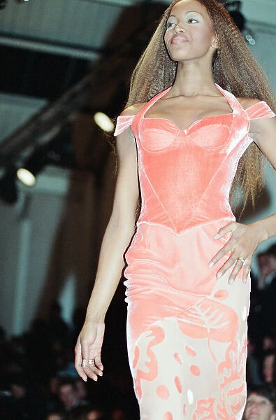 Naomi Campbell, London Fashion Week 1992, 9th October 1992