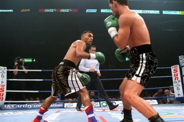 Framed Print : Naseem Hamed Boxer October 97 Naseem Hamed on his way to retaining his WBO