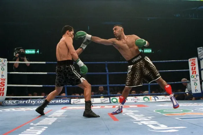 Framed Print : Naseem Hamed Boxer October 97 Naseem Hamed on his way to retaining his WBO Framed Print : Naseem Hamed Boxer October 97 Naseem Hamed on his way to retaining his WBO