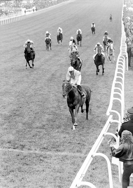 Naswan and Willie Carson wins the 1989 Derby at Epsom. June 1989