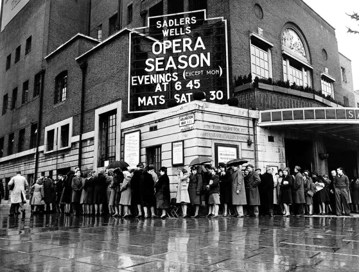 Framed Print : A nation still queuing after the war but this time not for food but for the Opera Season Framed Print : A nation still queuing after the war but this time not for food but for the Opera Season