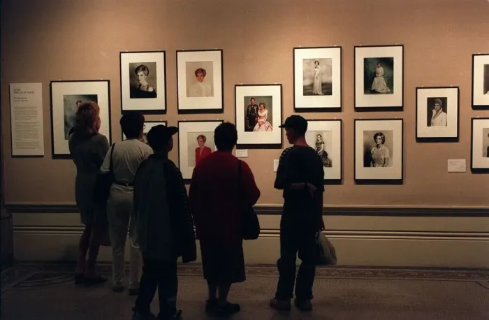 Framed Print : National Portrait Gallery September 98 A wall in the national portrait gallery full Framed Print : National Portrait Gallery September 98 A wall in the national portrait gallery full