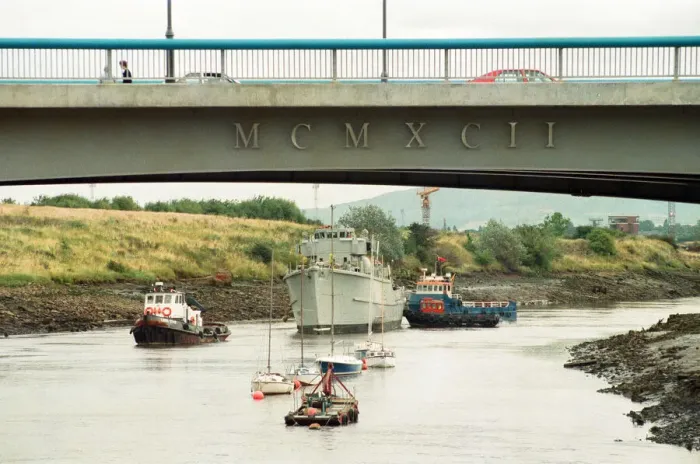 Framed Print : Former Navy Minehunter HMS Kellington being towed underneath the Princess of Wales Bridge Framed Print : Former Navy Minehunter HMS Kellington being towed underneath the Princess of Wales Bridge