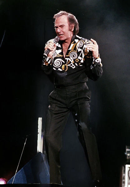 Neil Diamond Entertainer