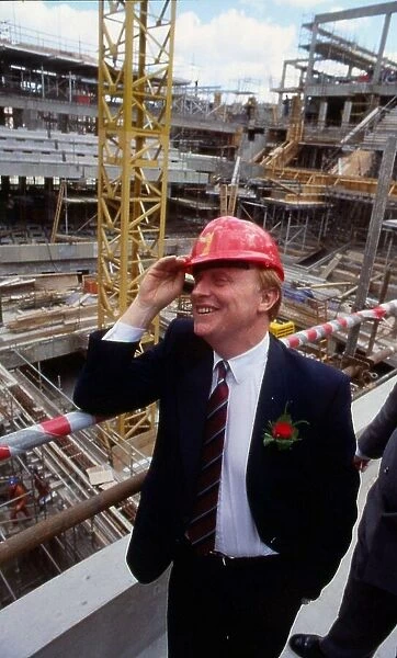 Neil Kinnock at Glasgow building site June 1989