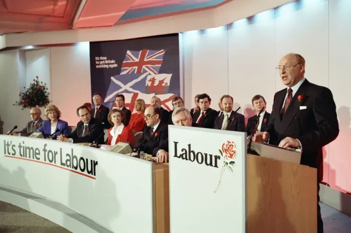 Framed Print : Neil Kinnock launches the Labour Party manifesto It Framed Print : Neil Kinnock launches the Labour Party manifesto It