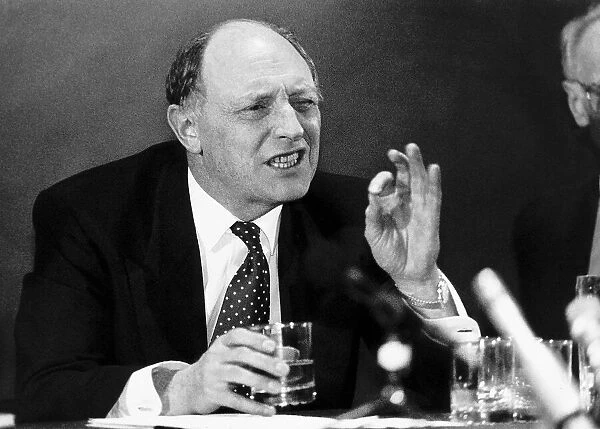 Neil Kinnock MP former leader of the Labour Party at a press conference during the 1992