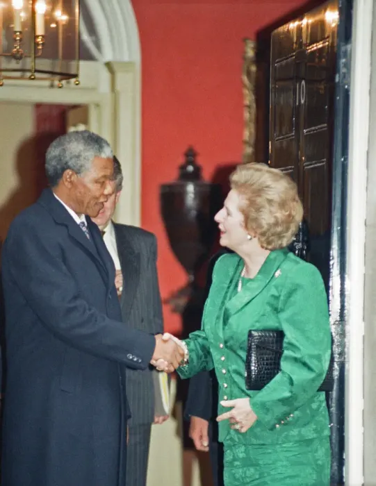 Framed Print : Nelson Mandela meets Margret Thatcher at No. 10 Downing Street. July 4, 1990
