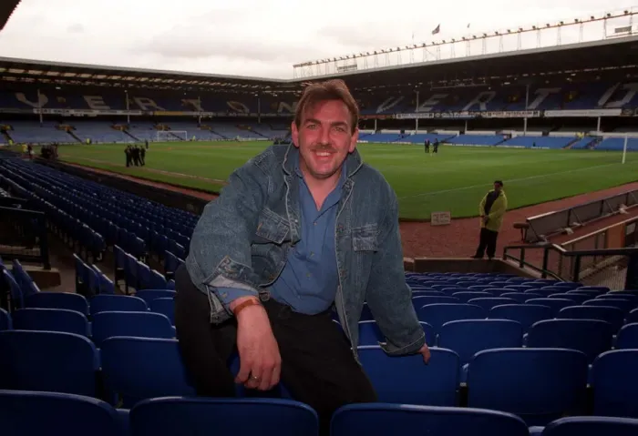Framed Print : Neville Southall former Everton goalkeeper 14 May 1998 at Goodison park