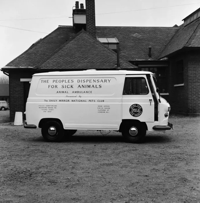 Framed Print : The new ambulance for animals presented by the Daily Mirror National Pets Club to