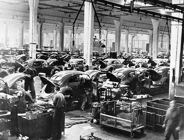 New Beetle cars on the production line at the VW Volkswagen in Wolfsburg