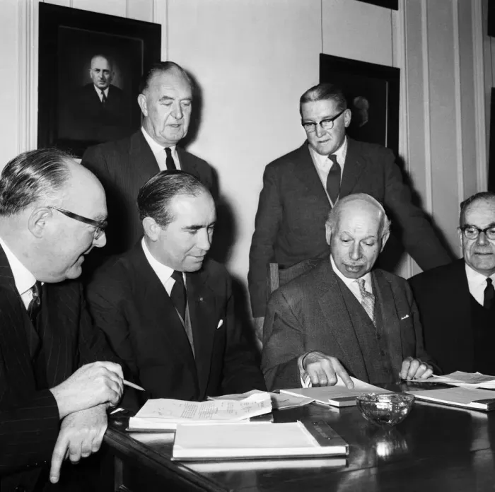 Framed Print : New England manager Alf Ramsey at Lancaster Gate with the FA Selection Committee