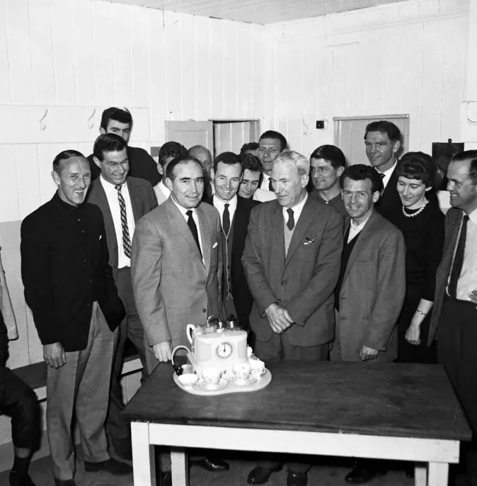 Framed Print : New England manager Alf Ramsey is presented with an electric tea maker as he is given a Framed Print : New England manager Alf Ramsey is presented with an electric tea maker as he is given a
