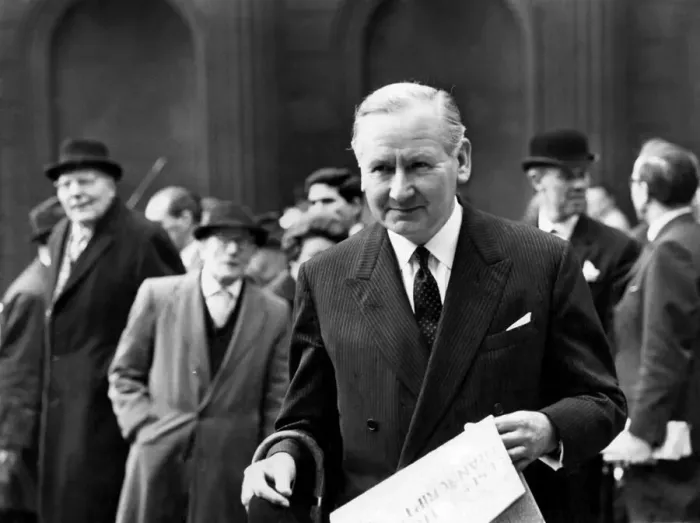 Framed Print : New Governor of the Bank of England, Mr. Leslie Kenneth OeBrien Framed Print : New Governor of the Bank of England, Mr. Leslie Kenneth OeBrien