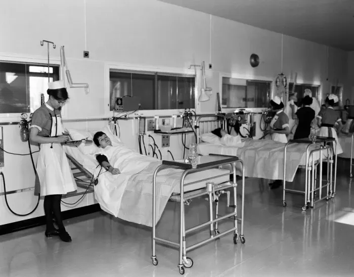 Framed Print : New intensive care unit at Brompton Hospital for post operative cases Framed Print : New intensive care unit at Brompton Hospital for post operative cases