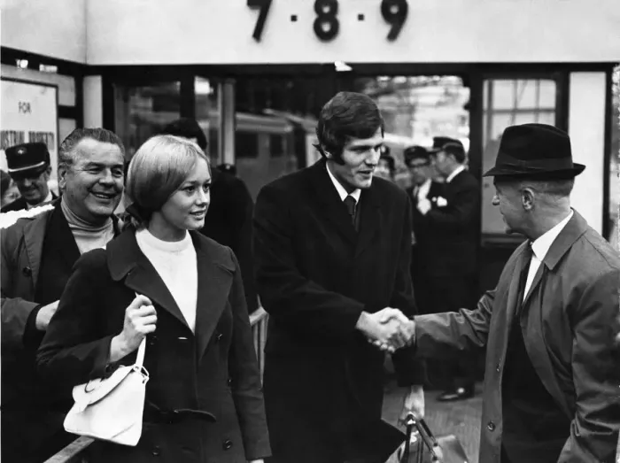 Framed Print : New Liverpool forward John Toshack is greeted by his new manager Mr Bill Shankly as he
