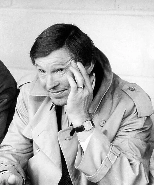 New Manchester United manager Alex Ferguson watches his side lose 2-0 against Oxford