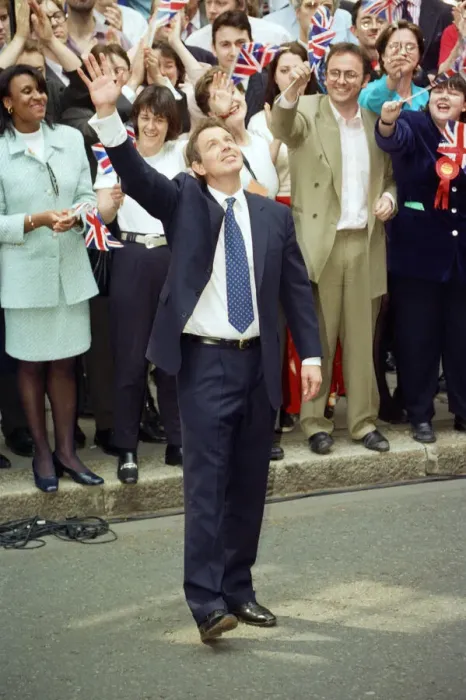 Framed Print : New Prime Minister Tony Blair outside 10 Downing Street after the Labour Party had won