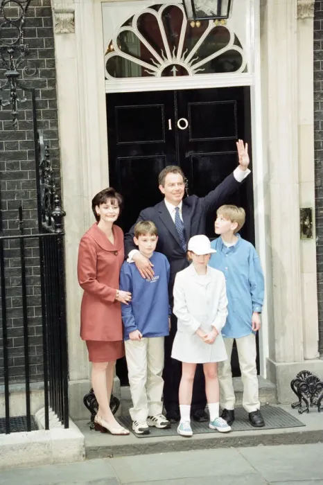 Framed Print : New Prime Minister Tony Blair with his wife Cherie and their children outside 10 Downing Framed Print : New Prime Minister Tony Blair with his wife Cherie and their children outside 10 Downing