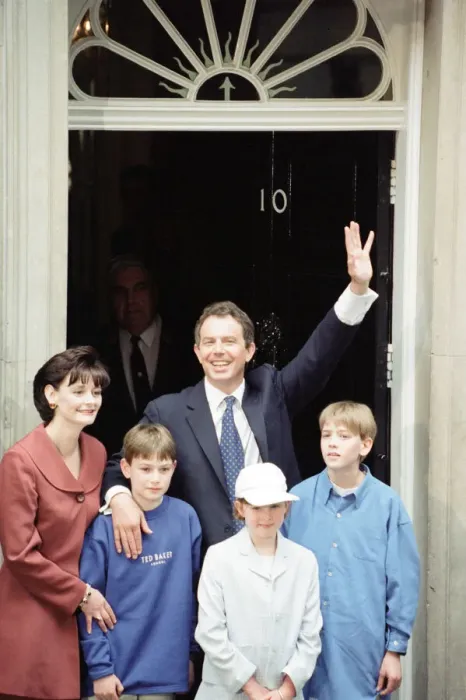 Framed Print : New Prime Minister Tony Blair with his wife Cherie and their children outside 10 Downing Framed Print : New Prime Minister Tony Blair with his wife Cherie and their children outside 10 Downing