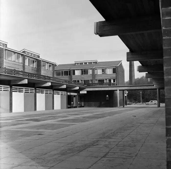 Framed Print : New shopping centre, near Prospect Park, Reading, Berkshire. 14th February 1967 Framed Print : New shopping centre, near Prospect Park, Reading, Berkshire. 14th February 1967