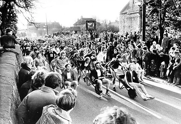 The New Year annual wheelbarow is off and they re running (and pushing) in 1981