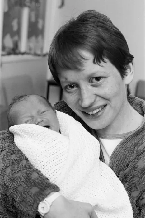 Framed Print : New Year Babies at Huddersfield Royal Infirmary, 2nd January 1989 Framed Print : New Year Babies at Huddersfield Royal Infirmary, 2nd January 1989