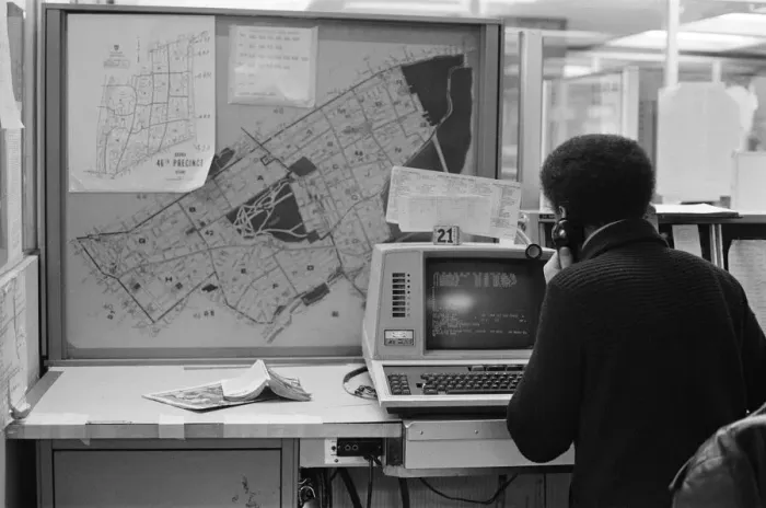 Framed Print : New York Police, communication centre. 13th February 1981 Framed Print : New York Police, communication centre. 13th February 1981