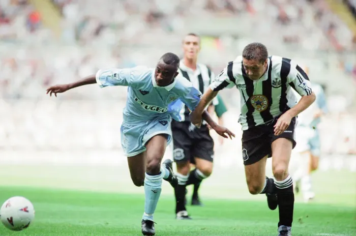 Framed Print : Newcastle 3-0 Coventry, premier league match at St James Park, Saturday 19th August 1995 Framed Print : Newcastle 3-0 Coventry, premier league match at St James Park, Saturday 19th August 1995