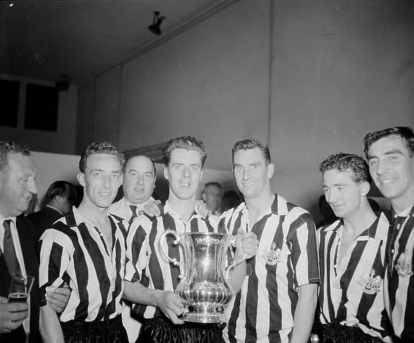 Newcastle 3-0 Manchester City 1955 FA Cup final Left to right
