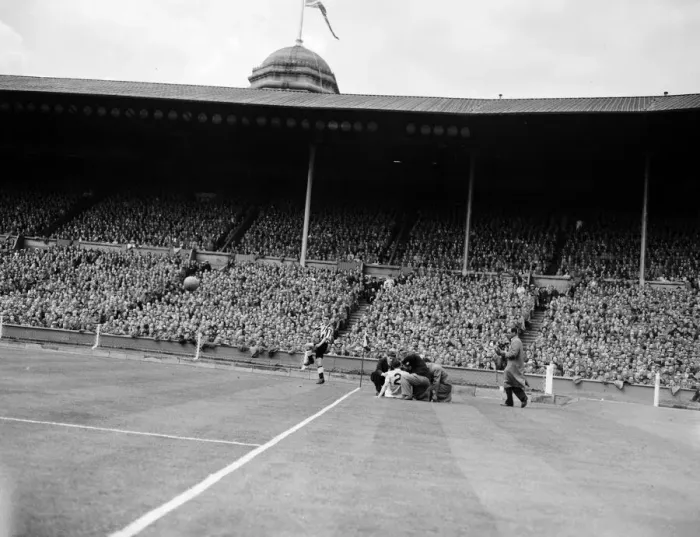 Framed Print : Newcastle 3-1 Man City, FA Cup Final, Wembley Stadium, Saturday 7th May 1955 Framed Print : Newcastle 3-1 Man City, FA Cup Final, Wembley Stadium, Saturday 7th May 1955