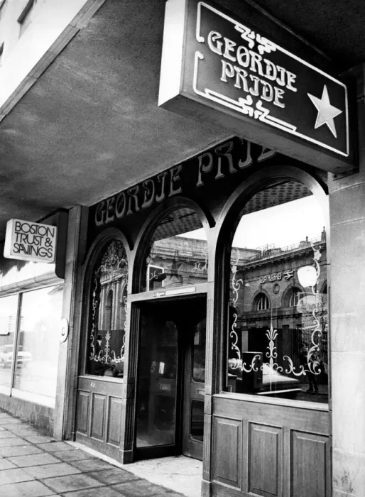 Framed Print : Newcastle public houses (pubs  /  pub) - Geordie Pride. 8th December, 1979