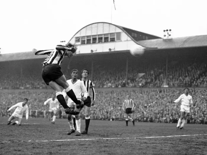Framed Print : Newcastle United 3 - 0 Ujpesti Dozsa, Inter-Cities Fairs Cup final Framed Print : Newcastle United 3 - 0 Ujpesti Dozsa, Inter-Cities Fairs Cup final