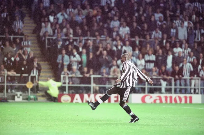 Framed Print : Newcastle United 3-2 Barcelona, UEFA Champions League Group C match at St James Park Framed Print : Newcastle United 3-2 Barcelona, UEFA Champions League Group C match at St James Park