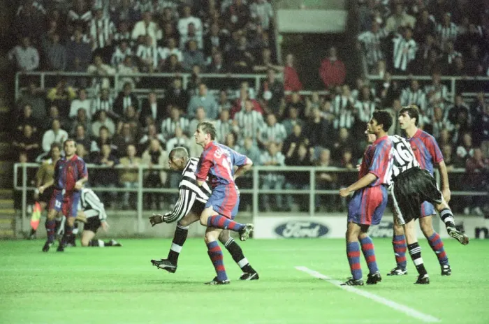 Framed Print : Newcastle United 3-2 Barcelona, UEFA Champions League Group C match at St James Park Framed Print : Newcastle United 3-2 Barcelona, UEFA Champions League Group C match at St James Park
