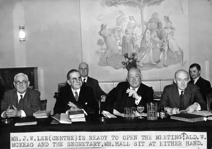 Framed Print : Newcastle United - Mr J W Lee (centre) is ready to open meeting and Mr W McKeag