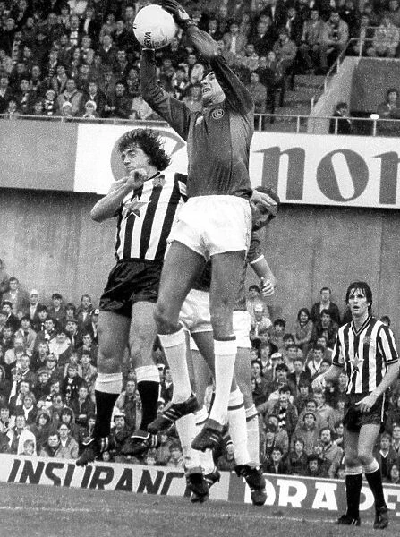 Newcastle United skipper Kevin Keegan is beaten in the air by Charlton