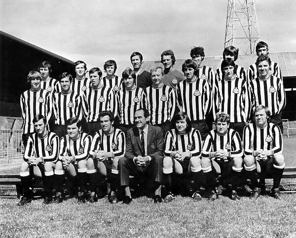 Newcastle United team group at St James Park Back row L-R: Craig, Mitchell