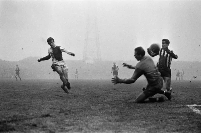 Framed Print : Newcastle United v Blackburn Rovers. Pictured, Marshall, Newcastle keeper Framed Print : Newcastle United v Blackburn Rovers. Pictured, Marshall, Newcastle keeper