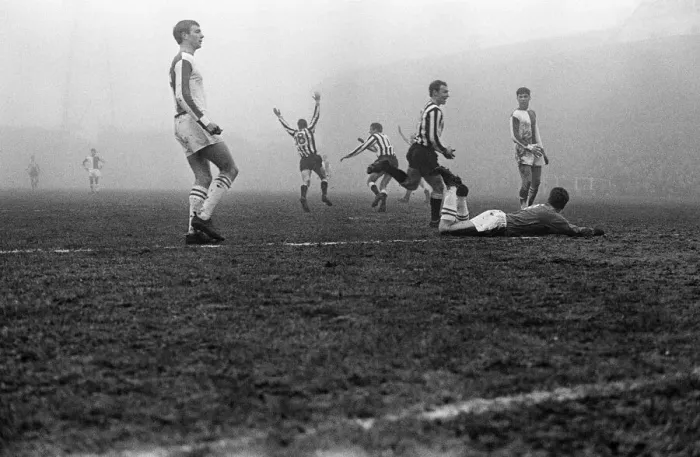 Framed Print : Newcastle United v Blackburn Rovers. Pictured, Dave Hilley (8 Framed Print : Newcastle United v Blackburn Rovers. Pictured, Dave Hilley (8