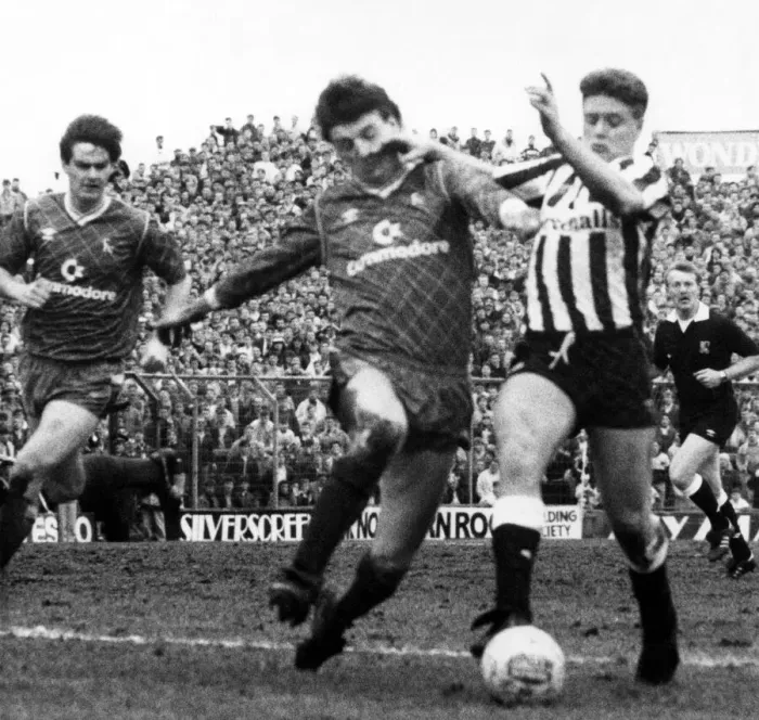 Framed Print : Newcastle United v Chelsea, 27th February, 1988. Paul Gascoigne (Gazza Framed Print : Newcastle United v Chelsea, 27th February, 1988. Paul Gascoigne (Gazza