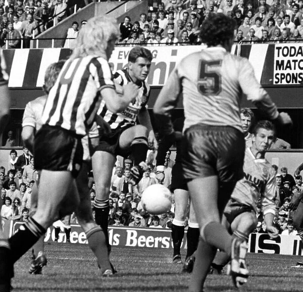 Newcastle United v Sheffield Wednesday. 6th September, 1986 Paul