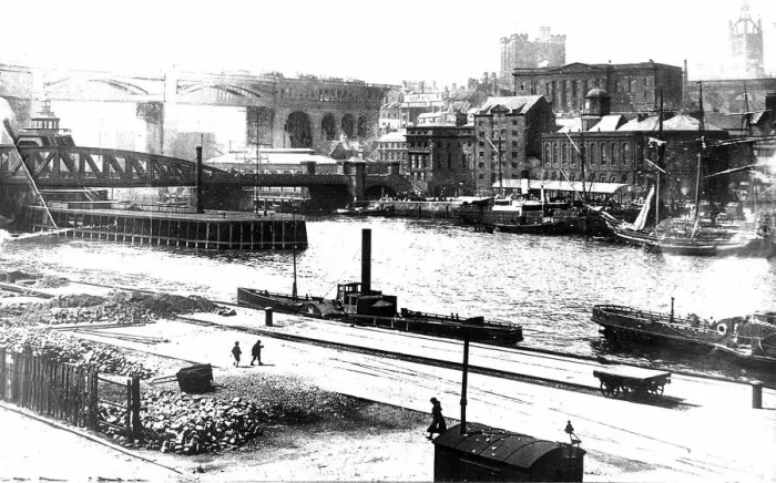 Framed Print : Newcastles Quayside. c. 1910