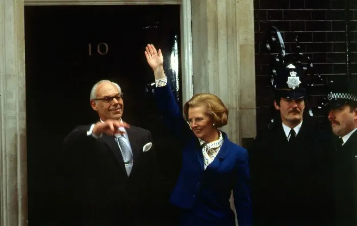 Framed Print : Newly elected Prime Minister Margaret Thatcher arrives at Downing Street with husband