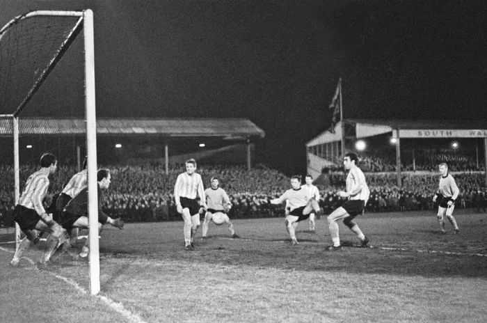 Framed Print : Newport County v Southampton, FA Cup Replay at Newport Stadium, 30th January 1968 Framed Print : Newport County v Southampton, FA Cup Replay at Newport Stadium, 30th January 1968