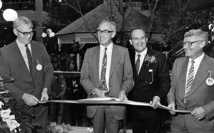 Framed Print : Nicholas Ridley cuts the ribbon to open the MetroCentre watched by (left to right Framed Print : Nicholas Ridley cuts the ribbon to open the MetroCentre watched by (left to right