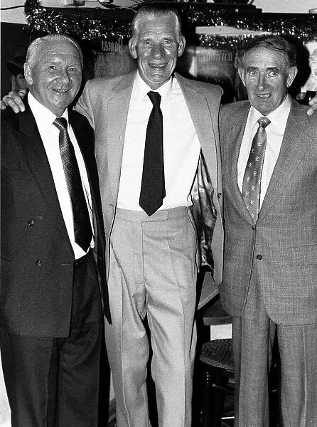 Bill Nicholson (left) Danny Blanchflower (R) and Ted Ditchburn, November 1989